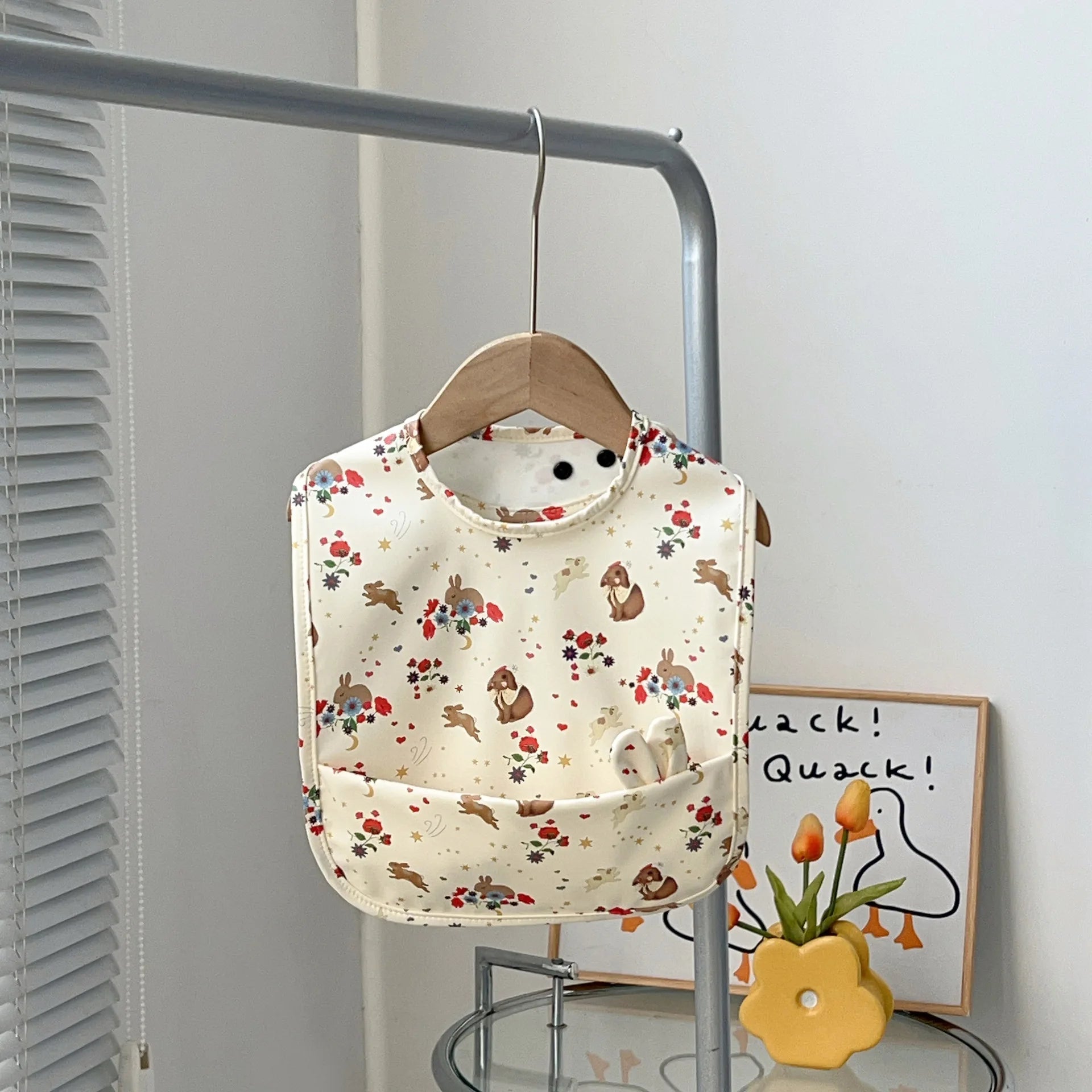 Waterproof Baby Bibs for Feeding Cute Cartoon Design Soft Burp Cloth & Drool Towel Adjustable for Toddlers Baby Accessories