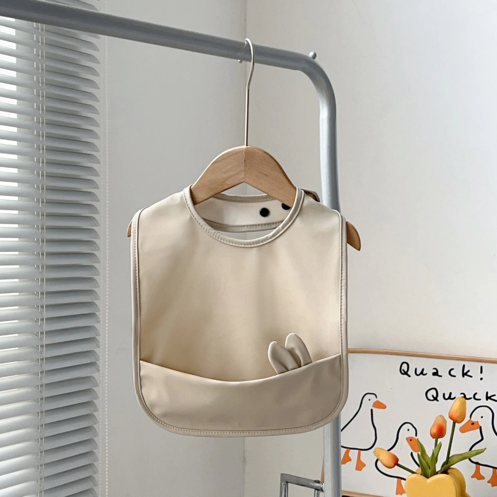 Waterproof Baby Bibs for Feeding Cute Cartoon Design Soft Burp Cloth & Drool Towel Adjustable for Toddlers Baby Accessories