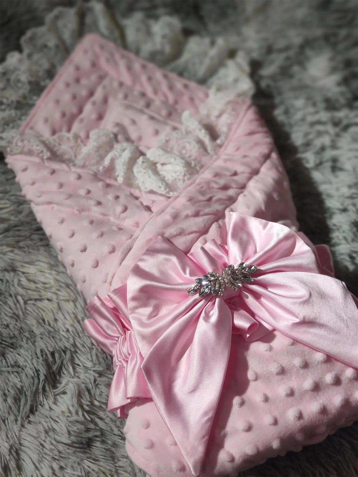 Personalized Embroidery Baby Name for Newborns with Big Bow Sash Infant Swaddles for 0-3 Months Receiving Blanket Sleeping Wraps