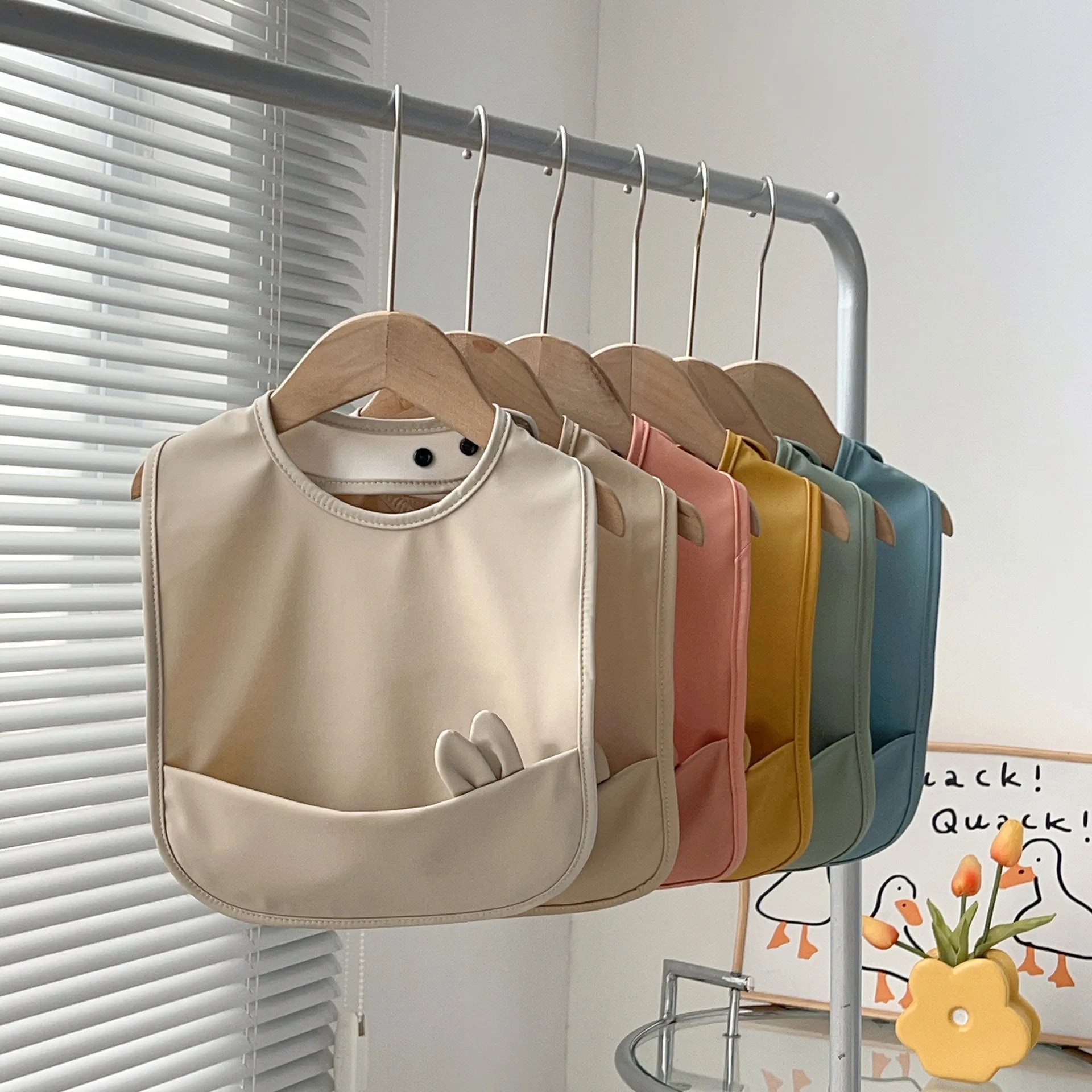 Waterproof Baby Bibs for Feeding Cute Cartoon Design Soft Burp Cloth & Drool Towel Adjustable for Toddlers Baby Accessories