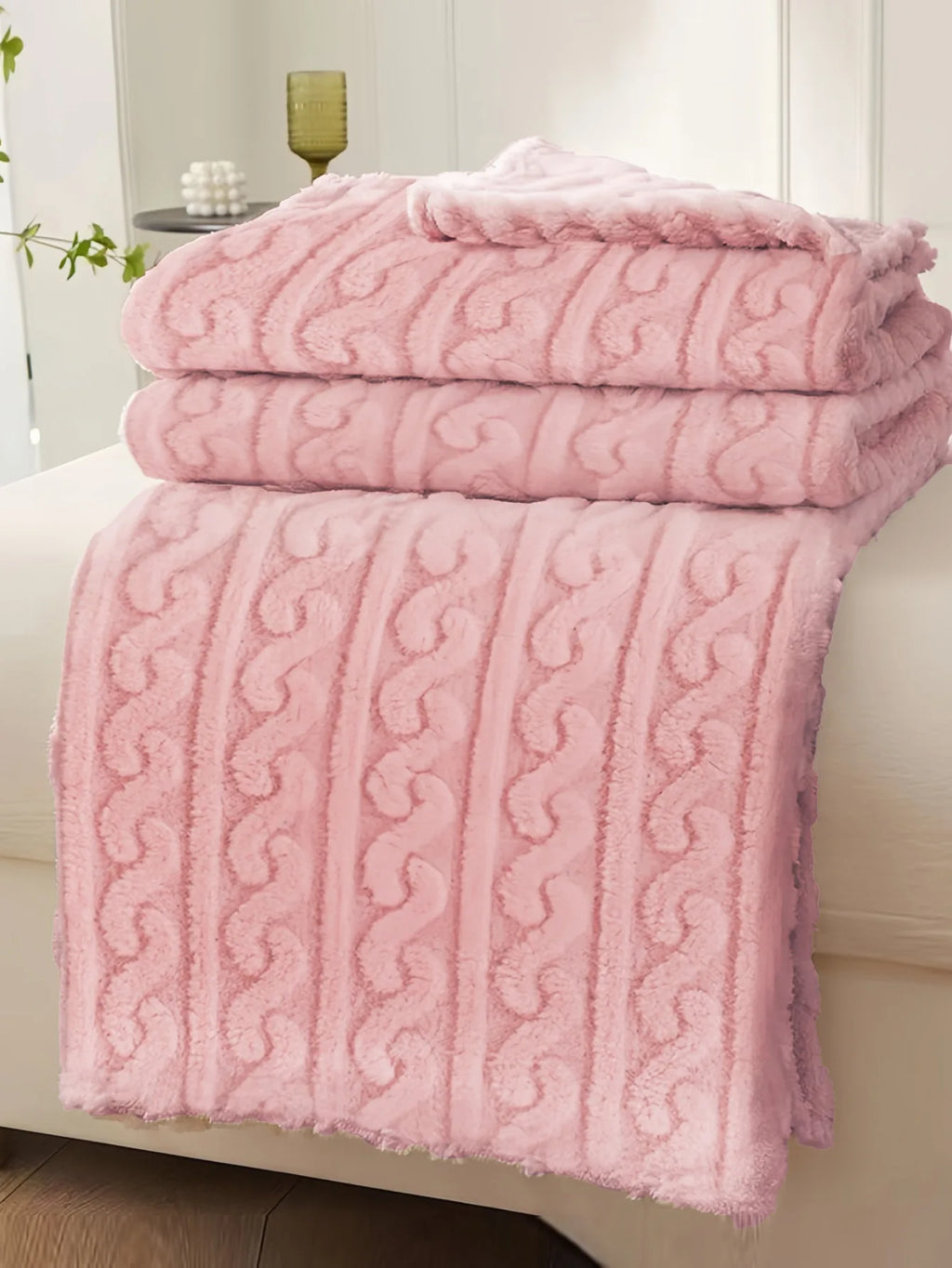 80*100cm Baby Blanket Super Soft Solid Color Taffeta Newborn Swaddle Blanket Warm Lightweight and Comfortable Children Blanket